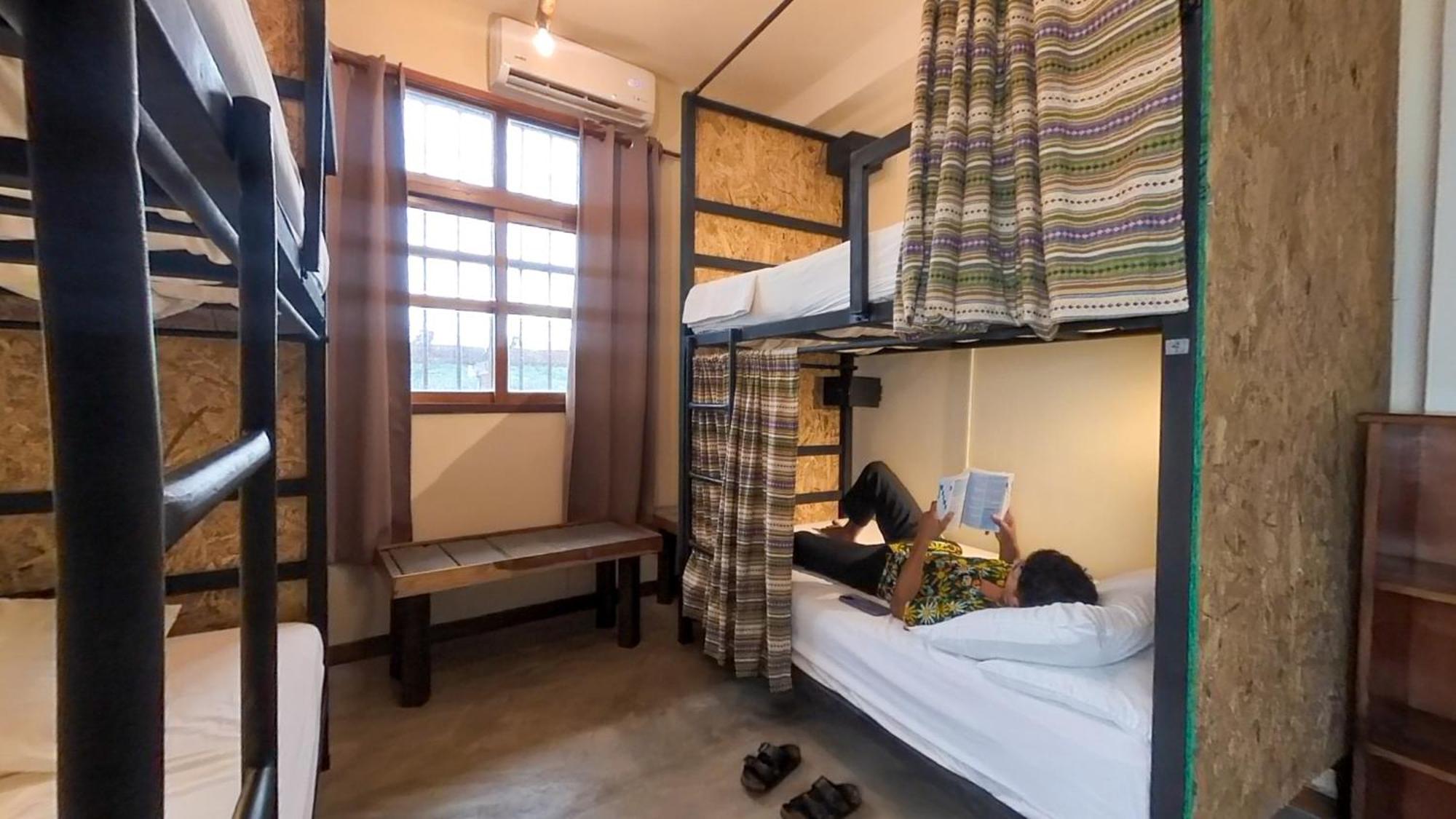 Hostal Don Cenobio Flores Zewnętrze zdjęcie