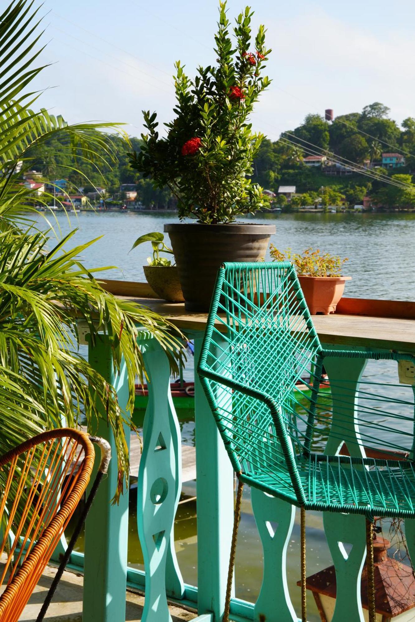 Hotel Hostal Don Cenobio Flores Zewnętrze zdjęcie