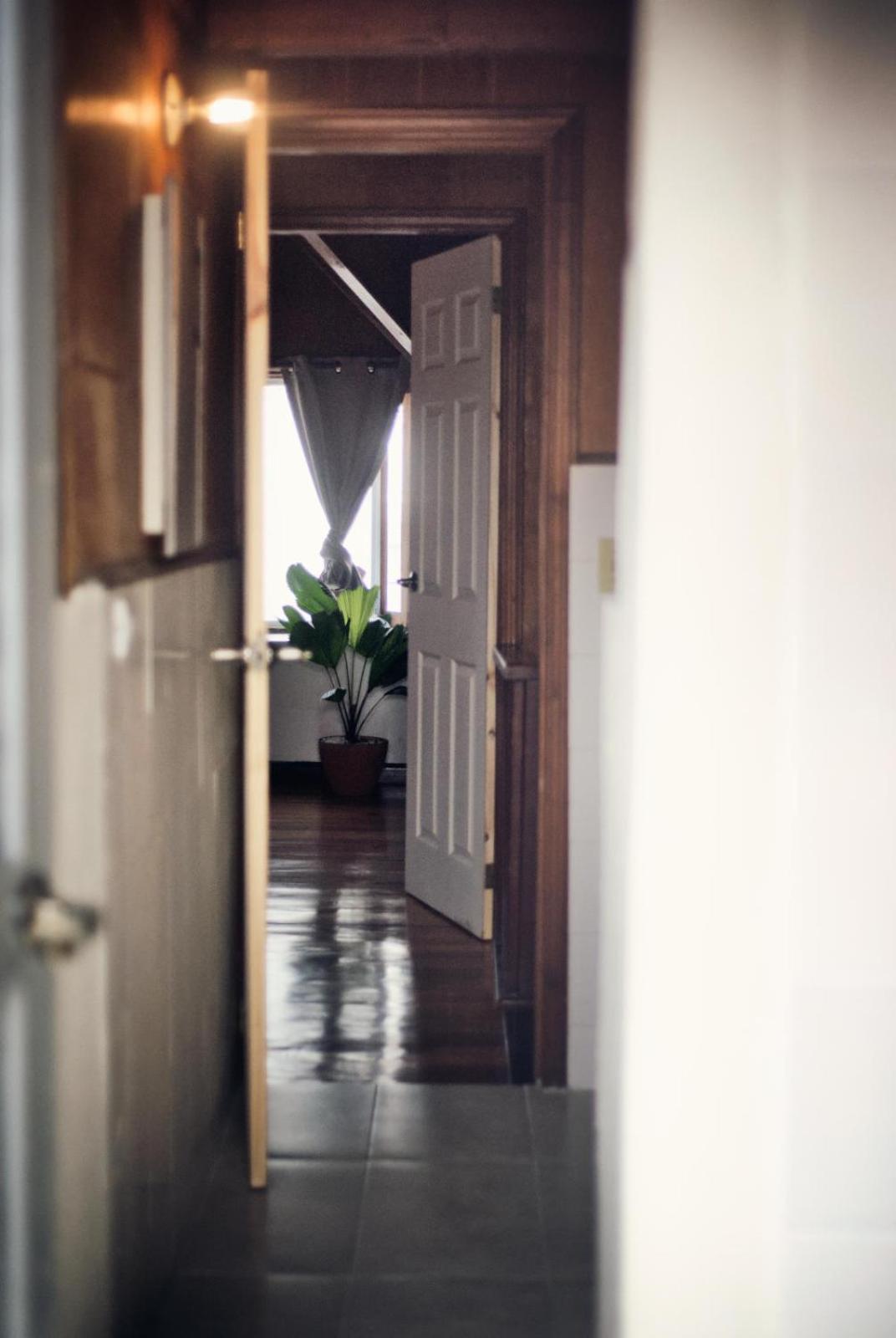 Hostal Don Cenobio Flores Zewnętrze zdjęcie